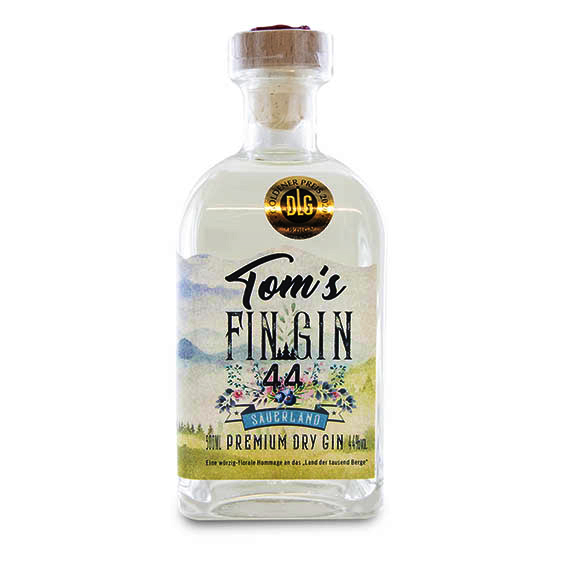 Toms Fin Gin Premium Dry Gin 500ml